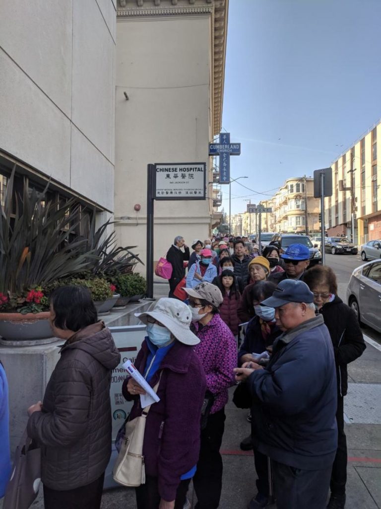Chinese Hospital San Francisco masks giveaways on November 11, 2018