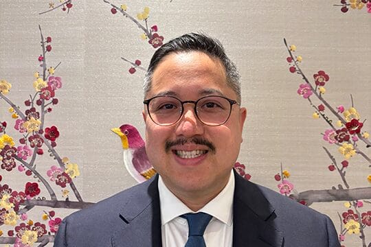 周鼎 misha portrait